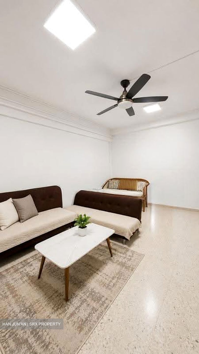 Blk 410 Pandan Gardens (Jurong East), HDB 3 Rooms #635091391